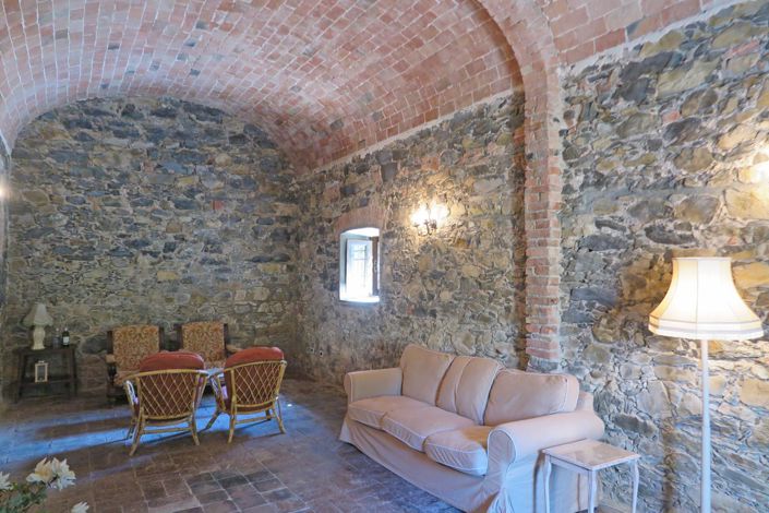 Image No.70-Propriété de 5 chambres à vendre à Licciana Nardi