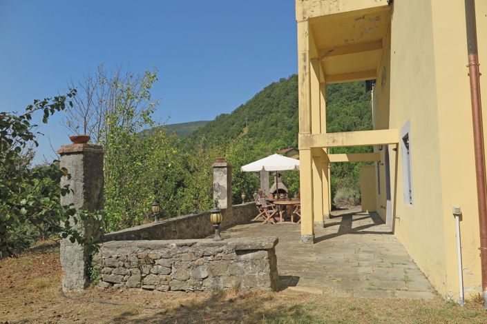 Image No.74-5 Bed Property for sale