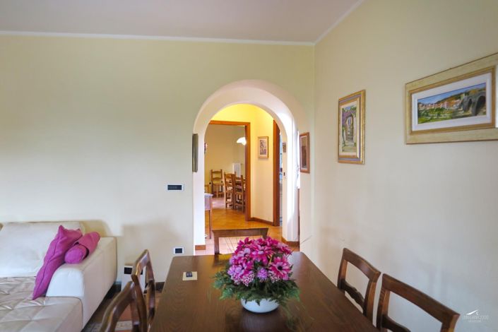 Image No.15-Propriété de 6 chambres à vendre à Filattiera