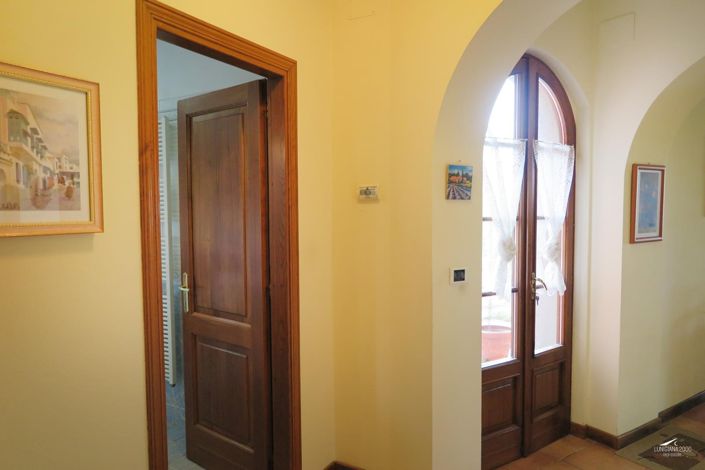 Image No.24-Propriété de 6 chambres à vendre à Filattiera