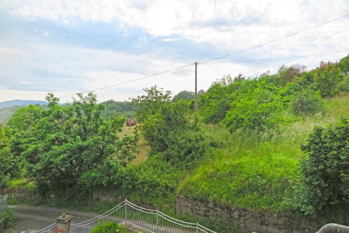 Image No.42-6 Bed Property for sale