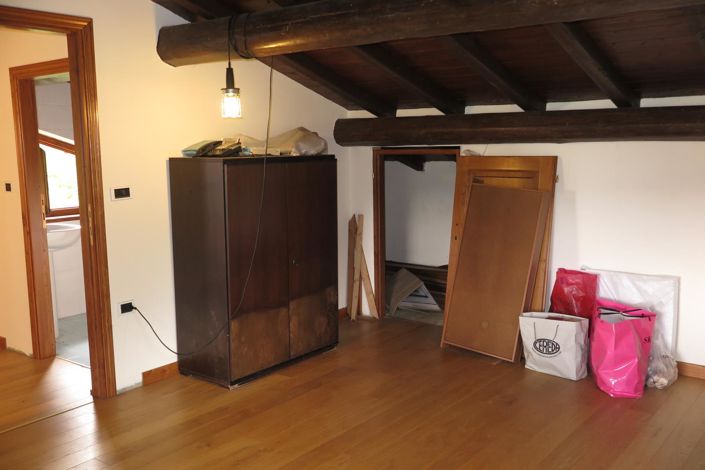 Image No.74-Propriété de 6 chambres à vendre à Filattiera