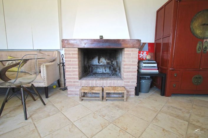 Image No.13-3 Bed Property for sale