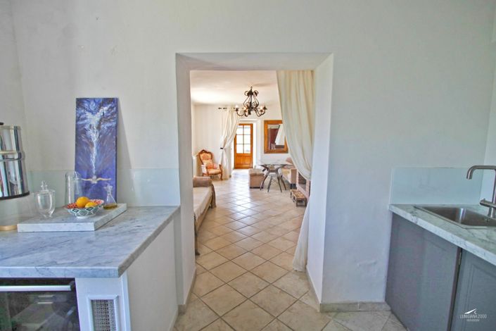 Image No.21-3 Bed Property for sale