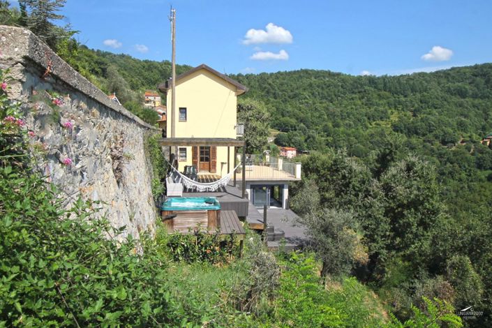 Image No.5-3 Bed Property for sale