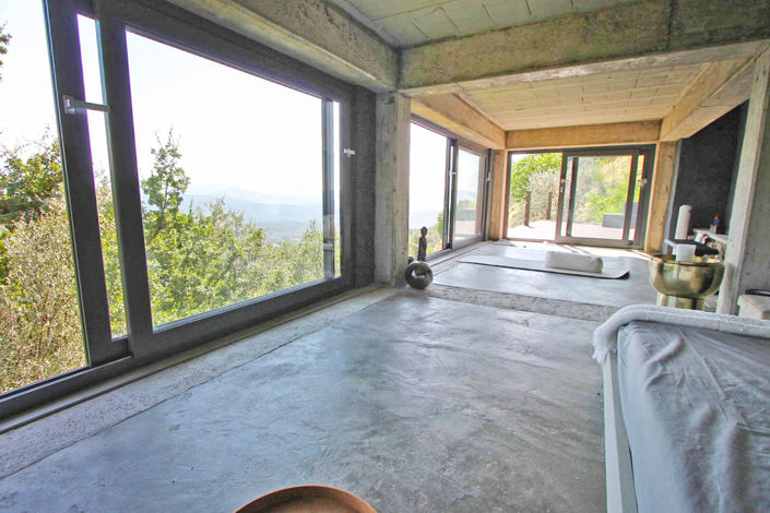 Image No.58-3 Bed Property for sale