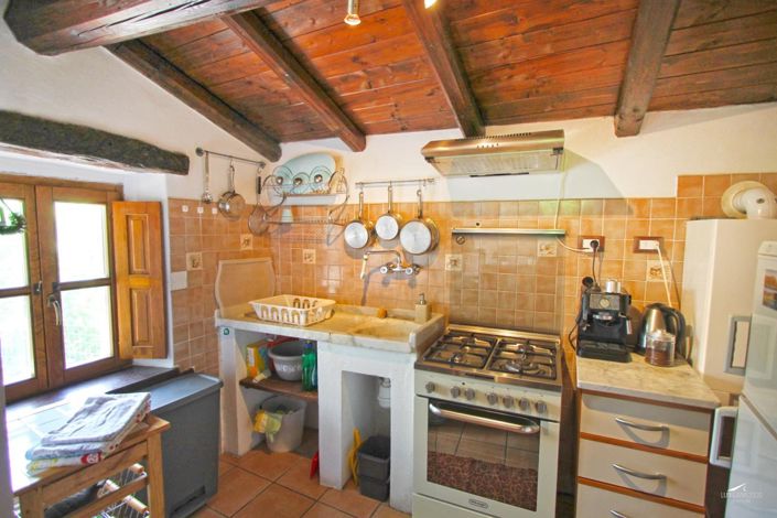 Image No.14-2 Bed Property for sale