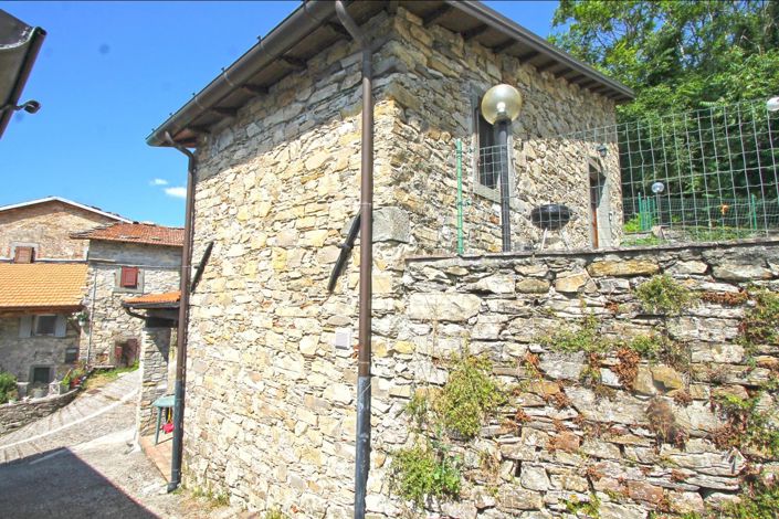 Image No.33-Propriété de 2 chambres à vendre à Fivizzano