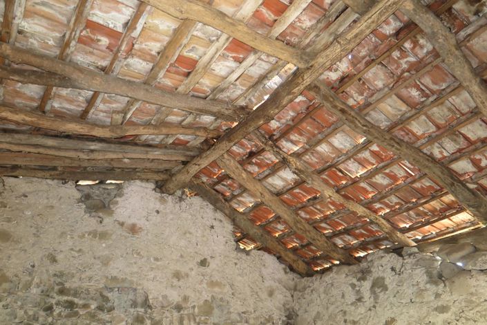 Image No.43-2 Bed Property for sale