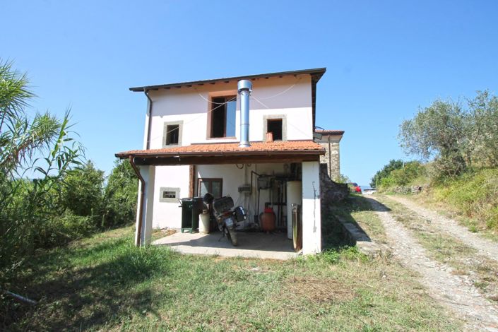 Image No.14-Ferme de 10 chambres à vendre à Fivizzano