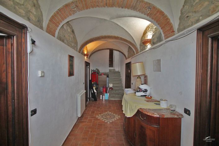 Image No.17-Ferme de 10 chambres à vendre à Fivizzano