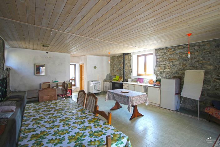 Image No.62-Ferme de 10 chambres à vendre à Fivizzano