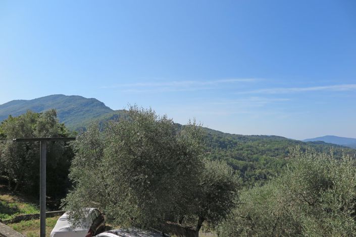 Image No.24-3 Bed Property for sale