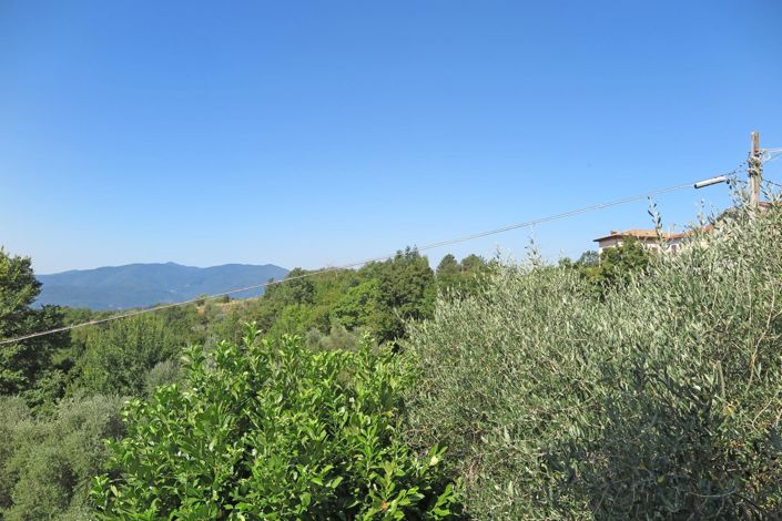 Image No.26-3 Bed Property for sale