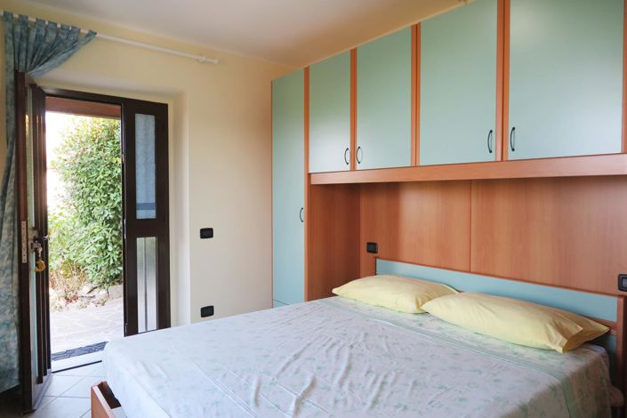 Image No.29-3 Bed Property for sale