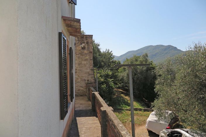 Image No.38-3 Bed Property for sale