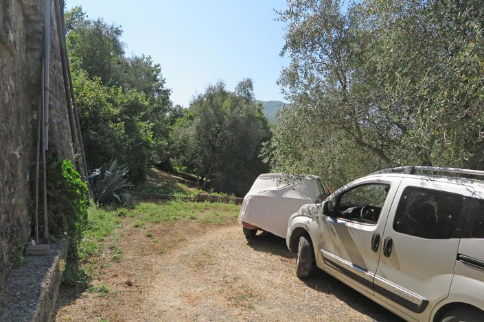 Image No.39-3 Bed Property for sale