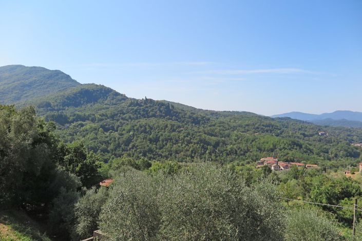 Image No.41-3 Bed Property for sale