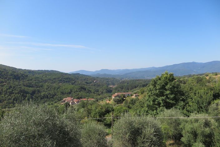 Image No.42-3 Bed Property for sale