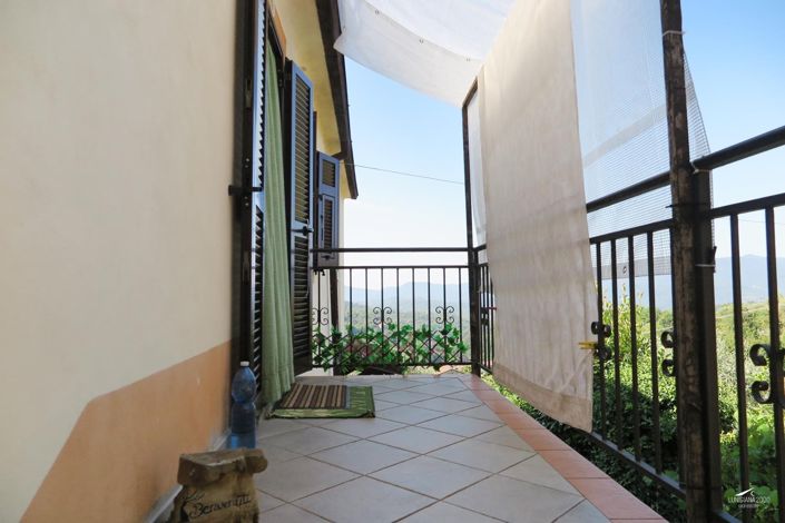 Image No.5-3 Bed Property for sale