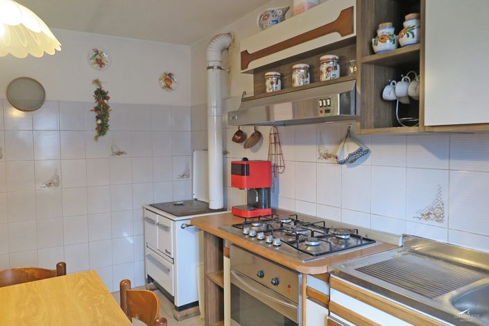 Image No.10-3 Bed Village House for sale