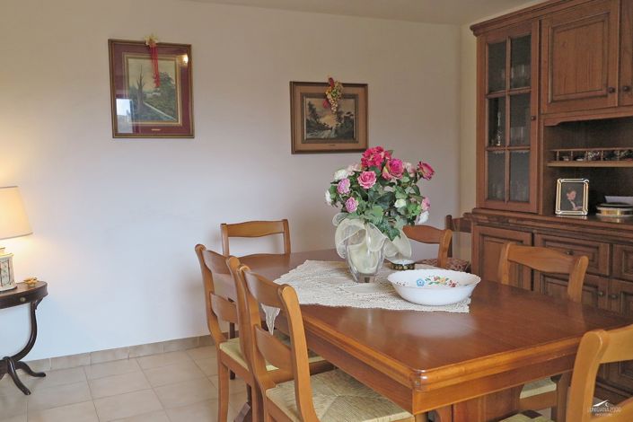 Image No.15-3 Bed Village House for sale