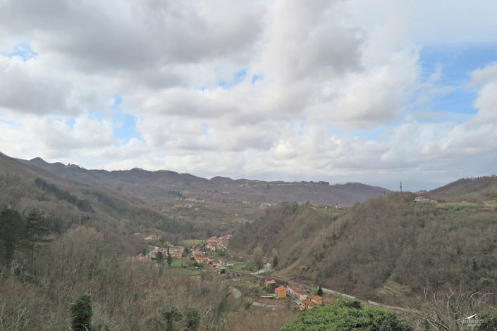 Image No.35-3 Bed Village House for sale