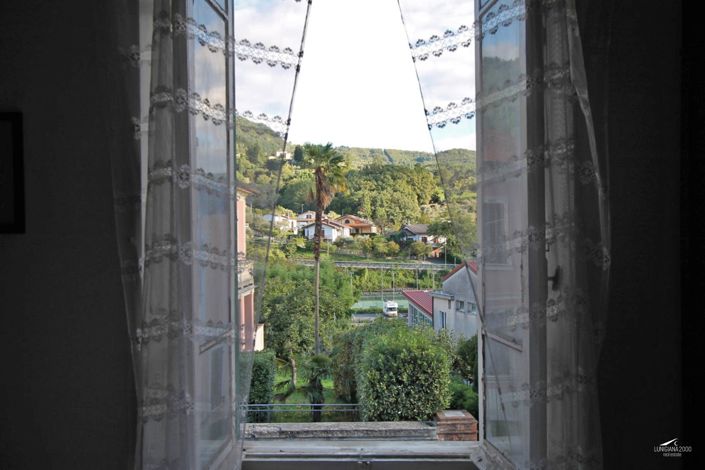 Image No.21-3 Bed Property for sale