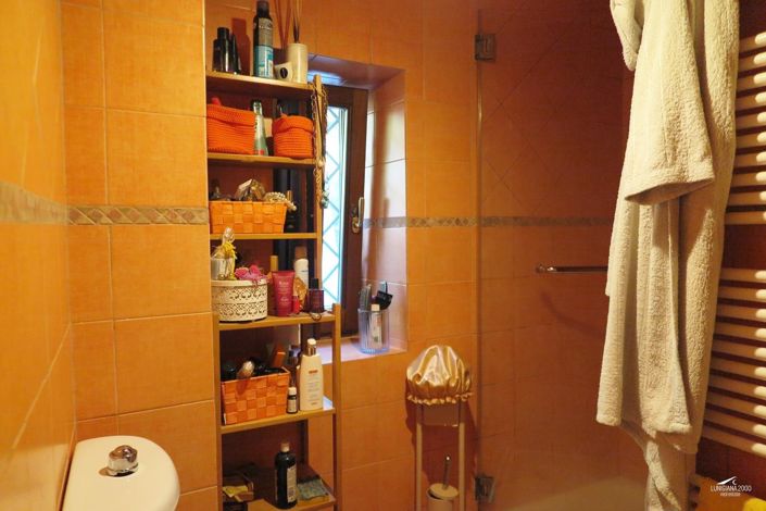 Image No.16-3 Bed Property for sale