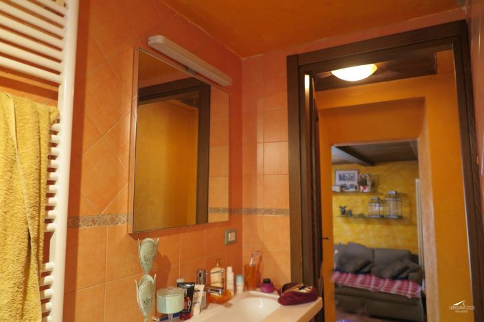 Image No.17-3 Bed Property for sale