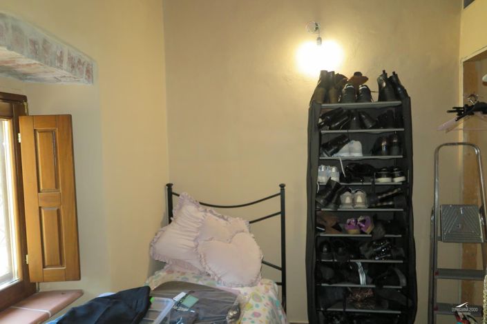 Image No.21-3 Bed Property for sale