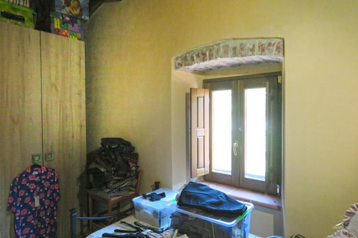 Image No.22-3 Bed Property for sale