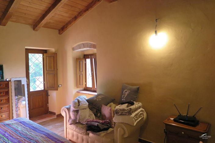 Image No.29-3 Bed Property for sale