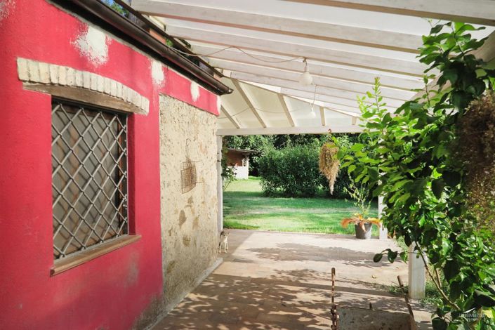 Image No.36-3 Bed Property for sale