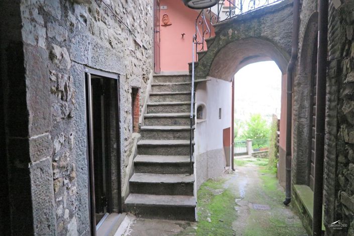 Image No.2-1 Bed Property for sale