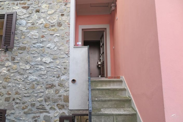 Image No.21-1 Bed Property for sale