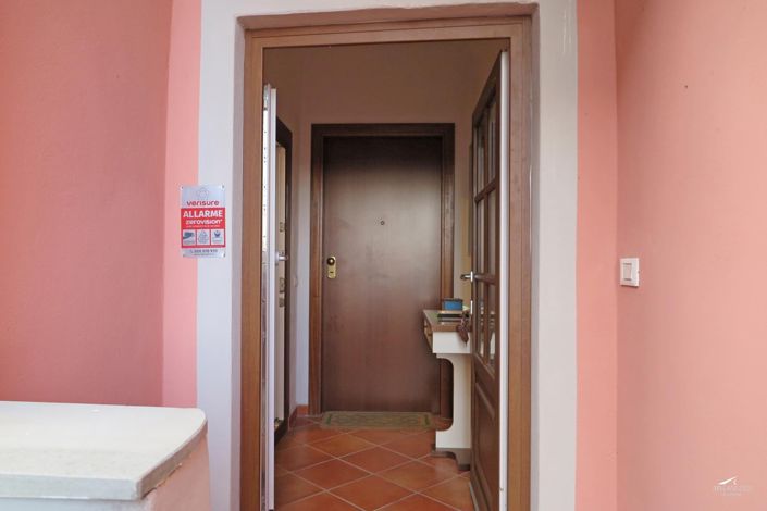 Image No.23-1 Bed Property for sale