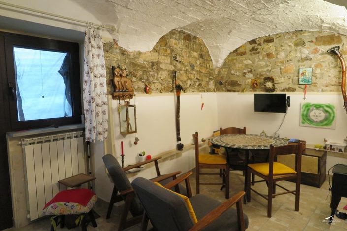 Image No.4-1 Bed Property for sale