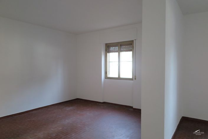 Image No.33-3 Bed Property for sale