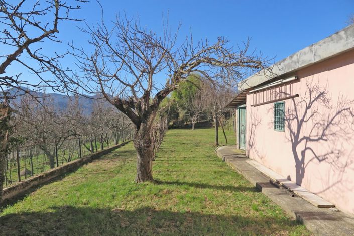 Image No.37-3 Bed Property for sale