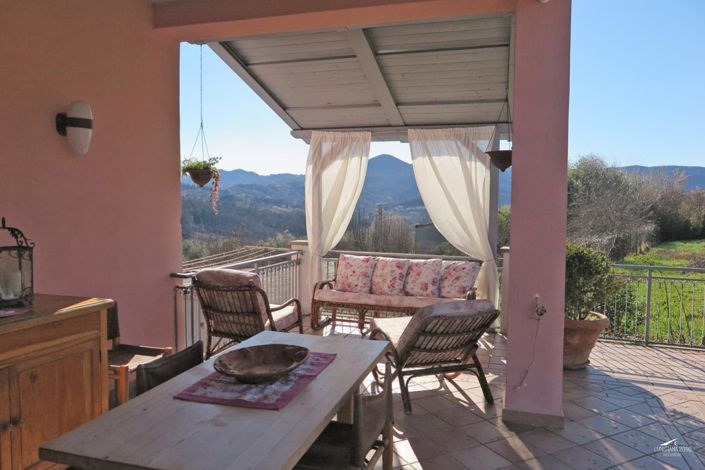 Image No.6-3 Bed Property for sale