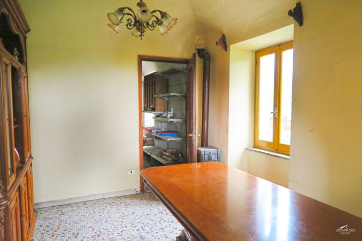 Image No.12-Propriété de 4 chambres à vendre à Bagnone
