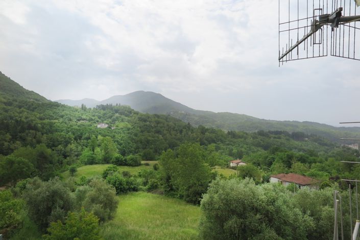 Image No.38-4 Bed Property for sale