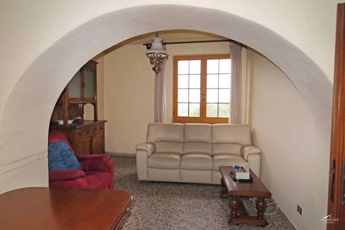 Image No.8-Propriété de 4 chambres à vendre à Bagnone