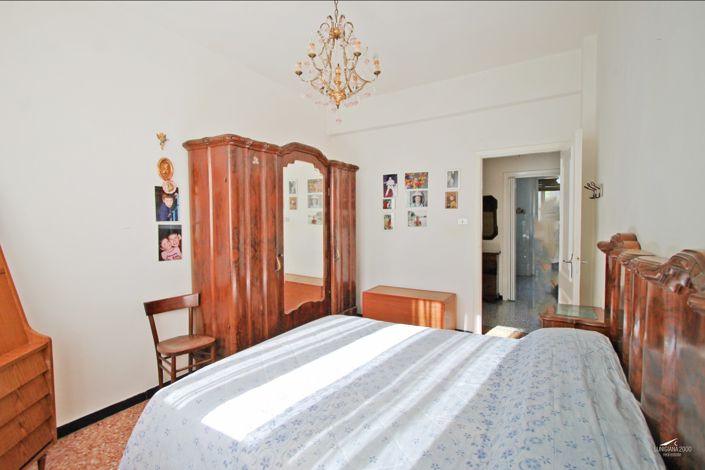 Image No.18-2 Bed Apartment for sale