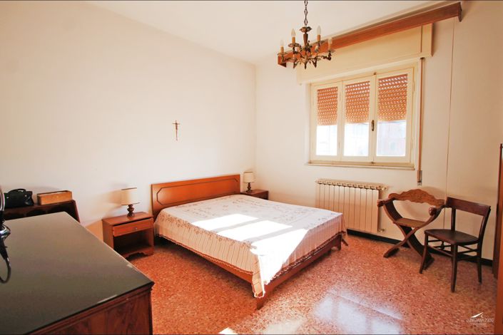 Image No.21-2 Bed Apartment for sale