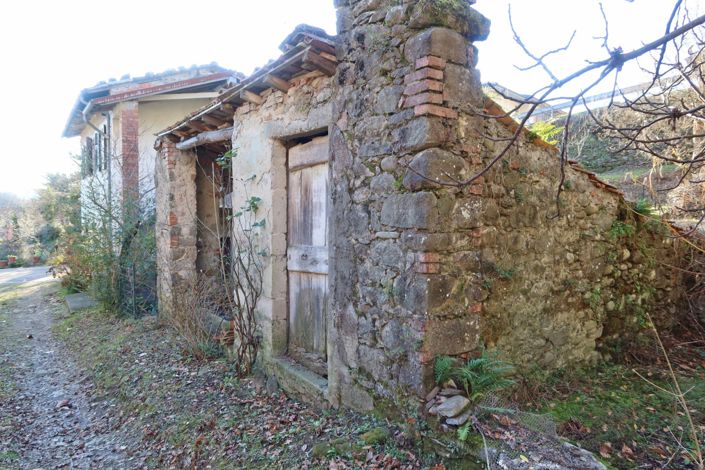 Image No.34-2 Bed Property for sale