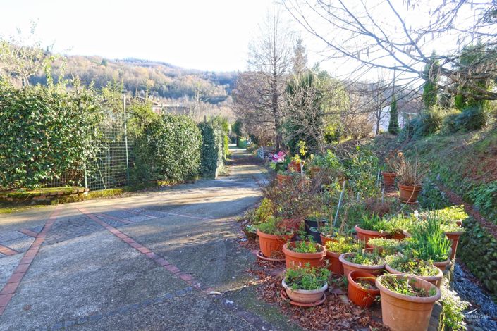 Image No.9-2 Bed Property for sale