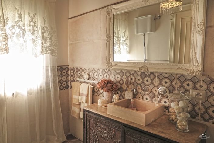 Image No.42-13 Bed Farmhouse for sale