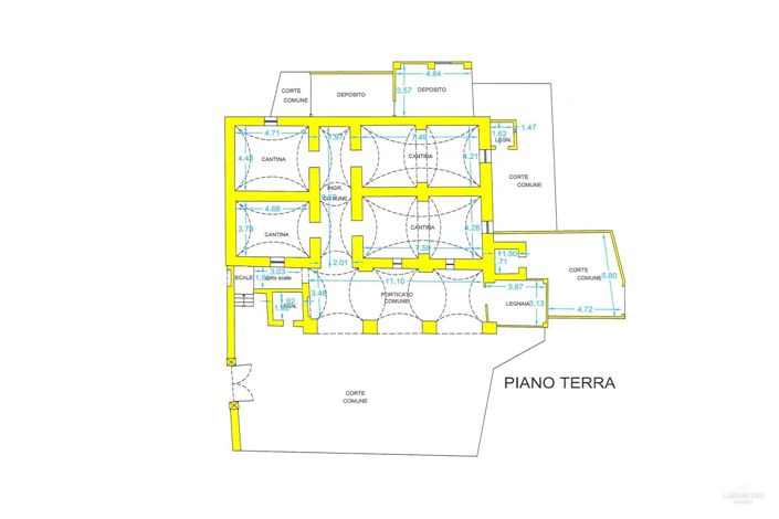 Image No.62-13 Bed Farmhouse for sale